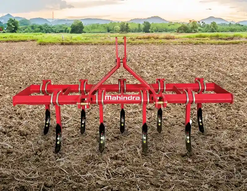 Cultivador Mahindra con resorte (para trabajo pesado)
